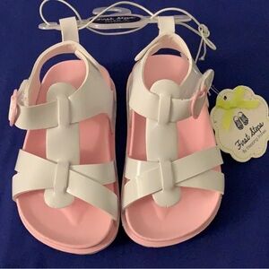 Pink‎ and White Sporty Sandals with Adjustable Straps